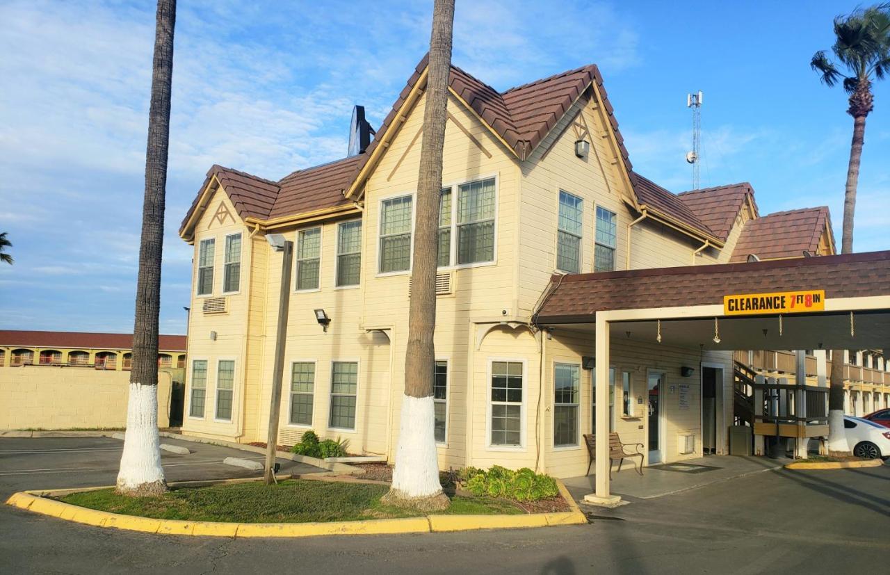 Days Inn By Wyndham Westley Exterior foto